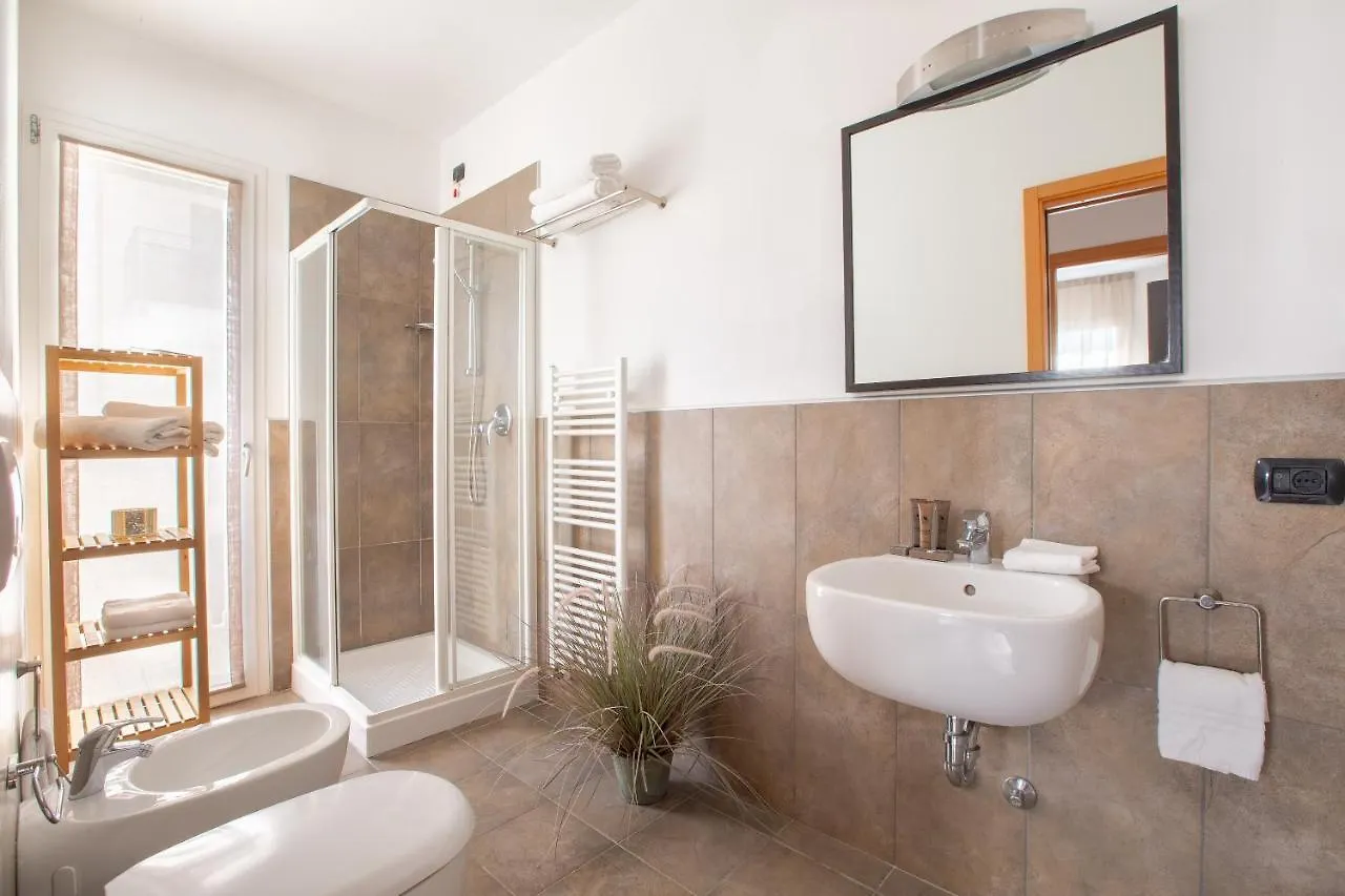 Residenza D-Place Ponchielli Riccione 0*,