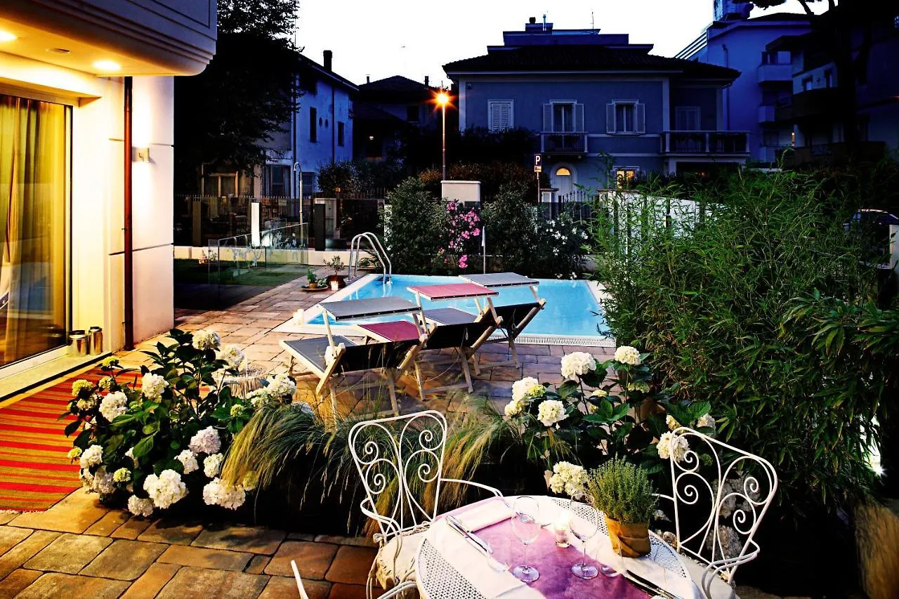 Residenza D-Place Ponchielli Riccione Apartment