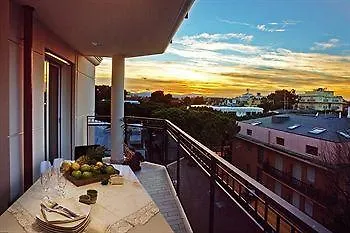 Residenza D-Place Ponchielli Riccione 0*,