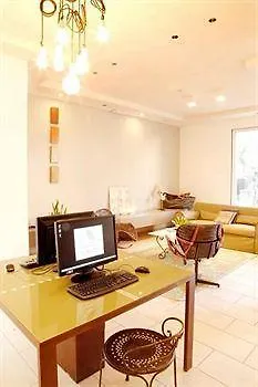 Residenza D-Place Ponchielli Riccione 0*,