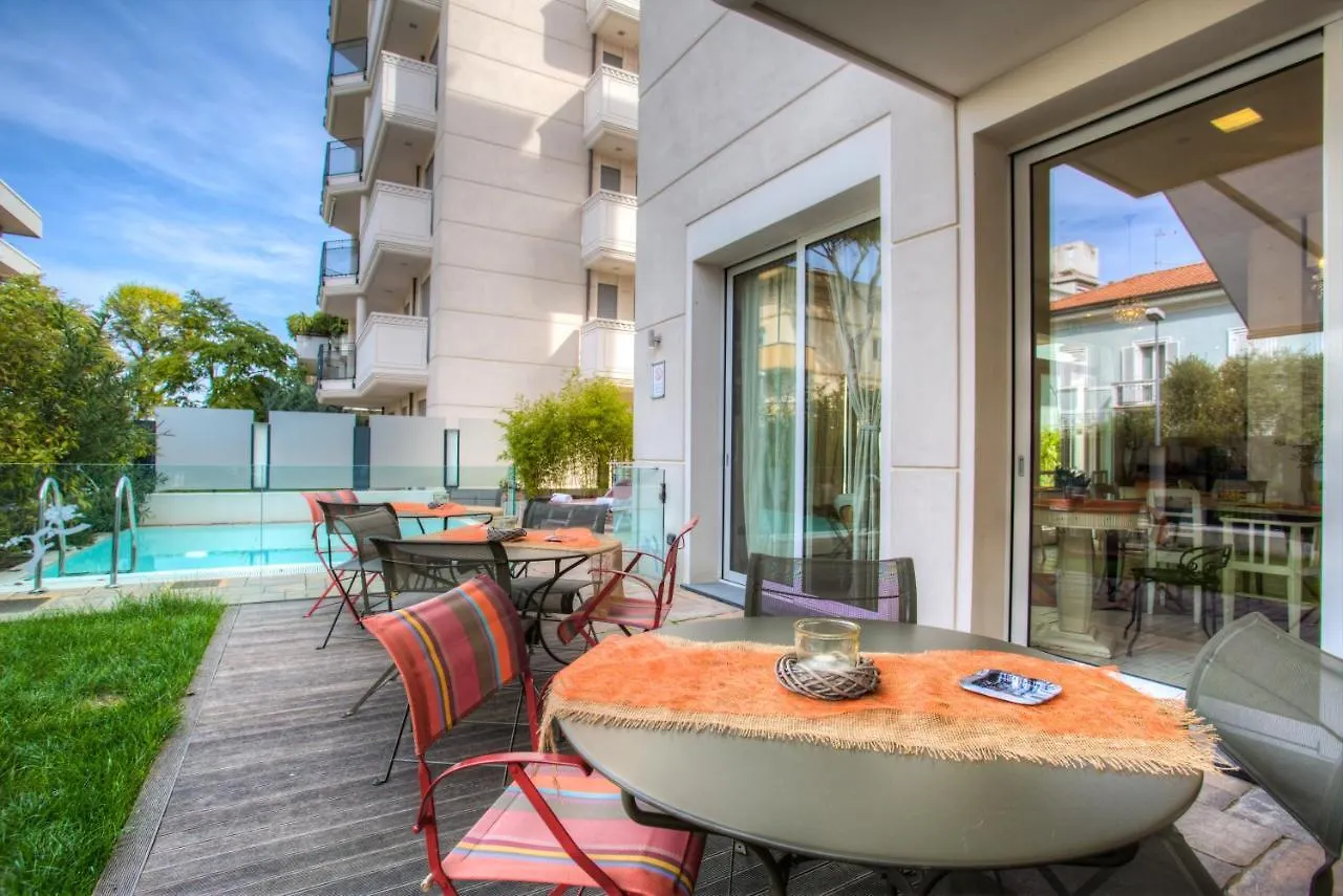 Residenza D-Place Ponchielli Riccione 0*,  Italy